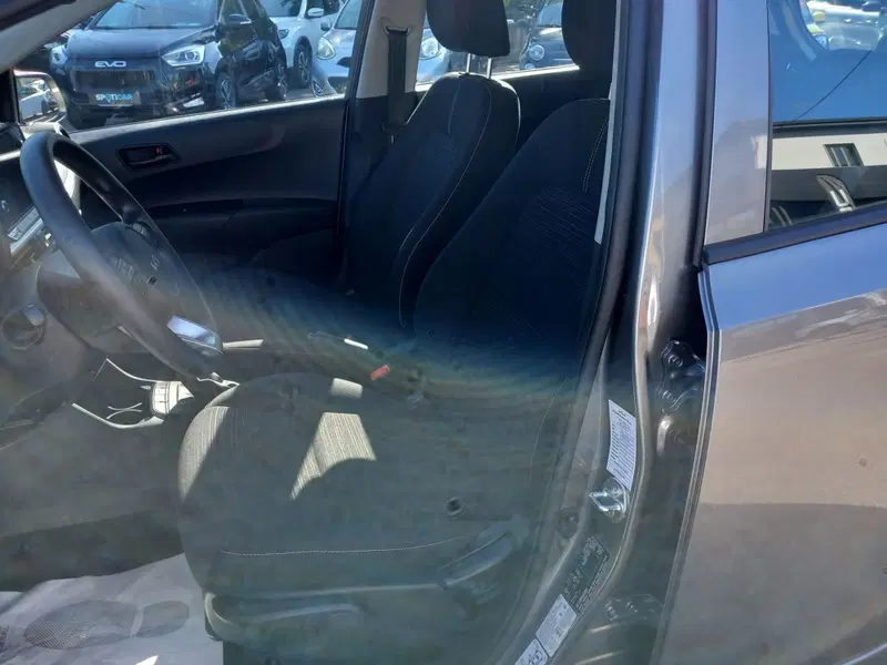 Kia Picanto usata a Lucca (9)