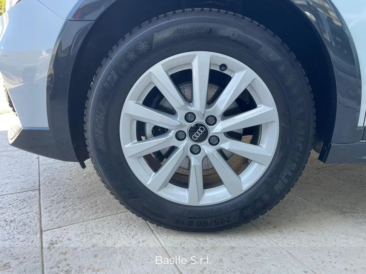 Audi A1 allstreet usata a Taranto (10)