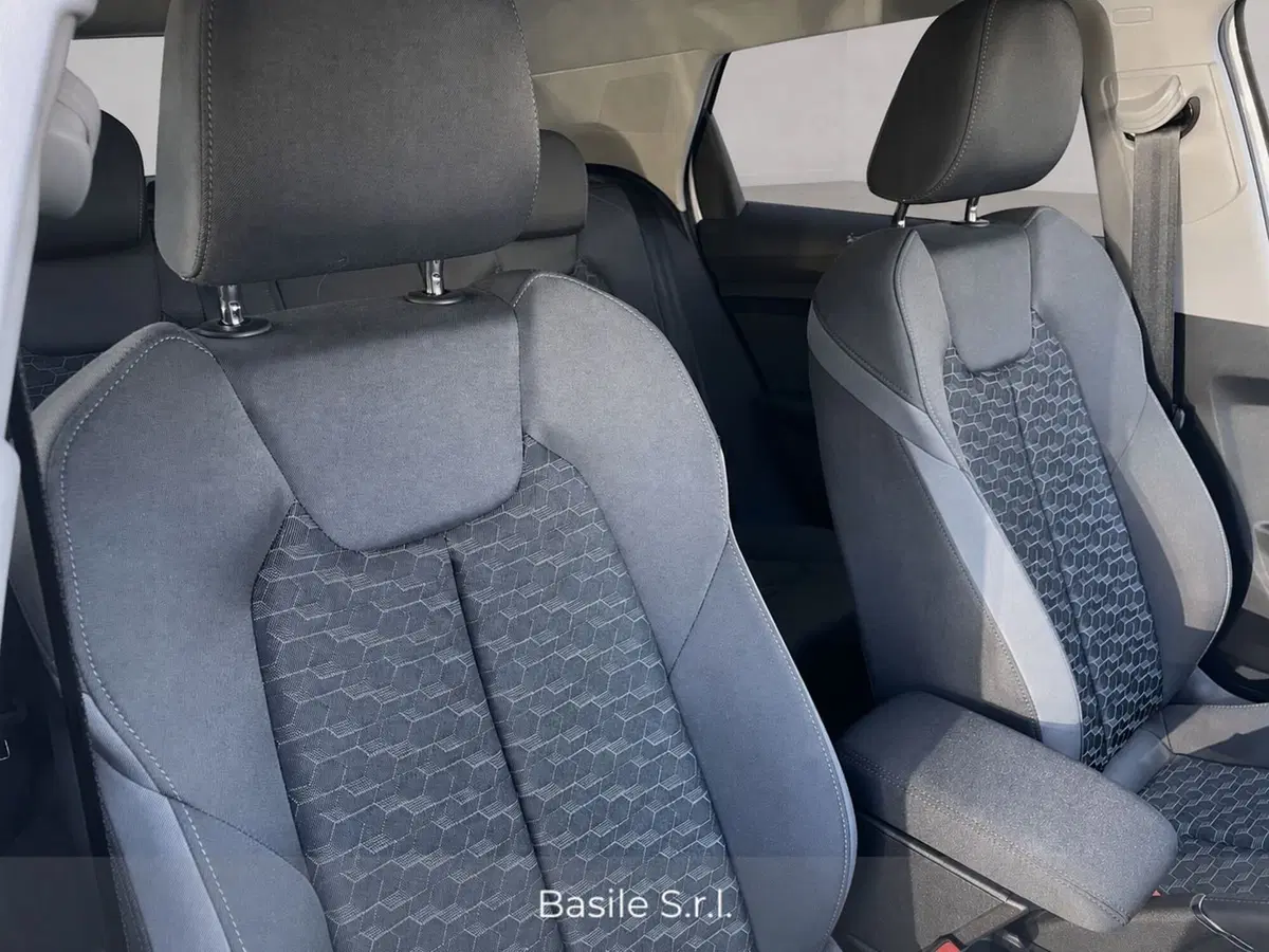 Audi A1 allstreet usata a Taranto (7)