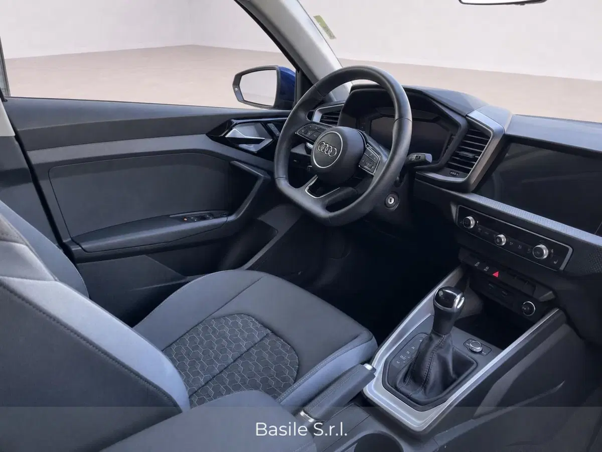 Audi A1 allstreet usata a Taranto (5)