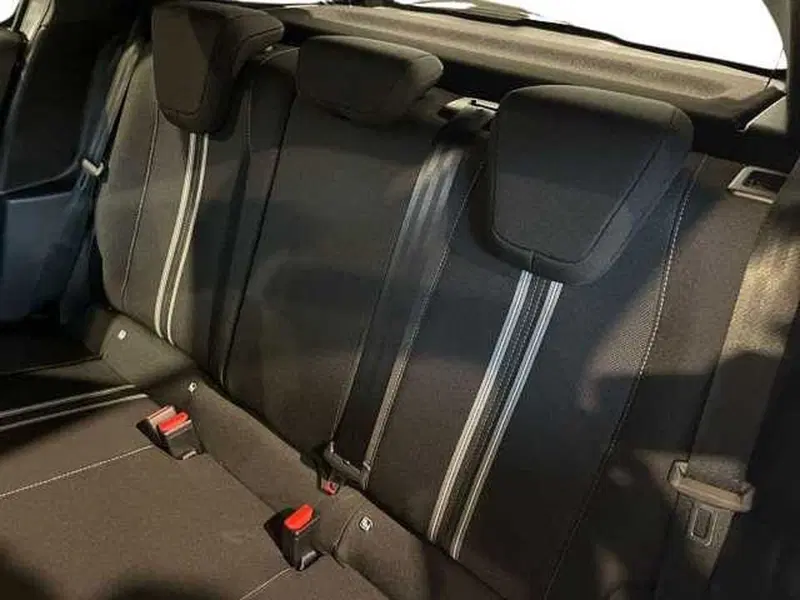 Opel Corsa nuova a Salerno (14)