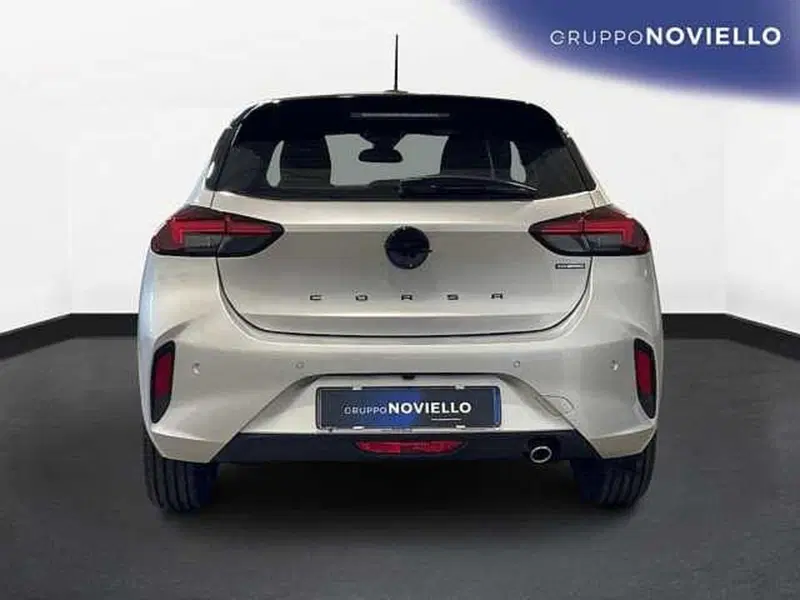 Opel Corsa nuova a Salerno (6)