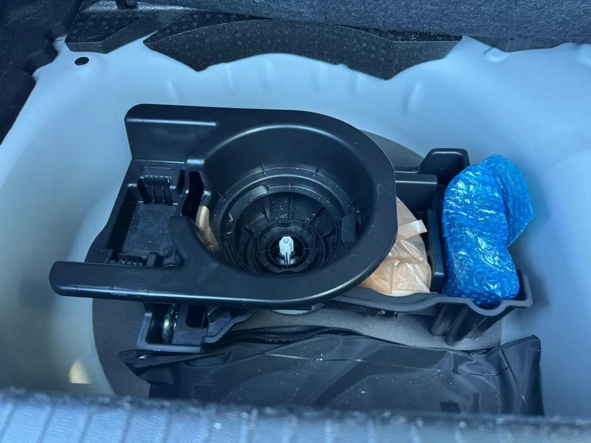 Opel Corsa usata a Salerno (13)