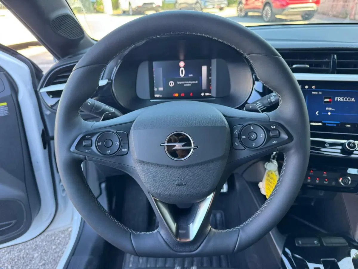 Opel Corsa usata a Salerno (17)