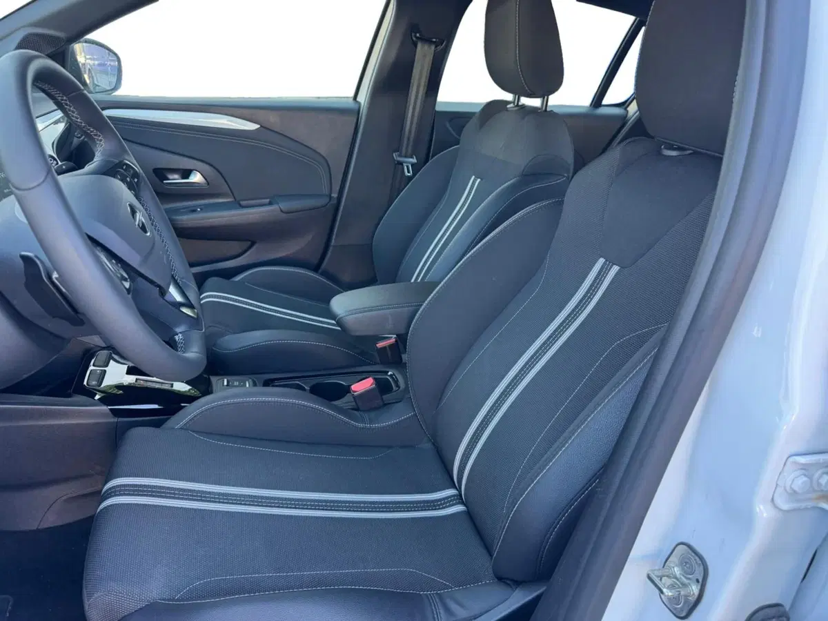 Opel Corsa usata a Salerno (6)