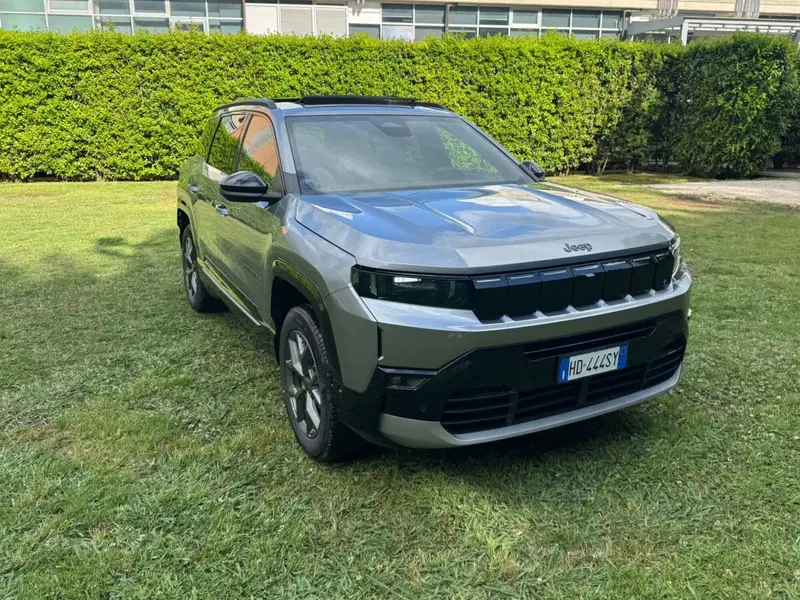 Jeep Compass nuova a Salerno (13)