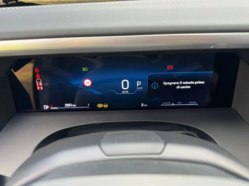 Jeep Compass nuova a Salerno (18)