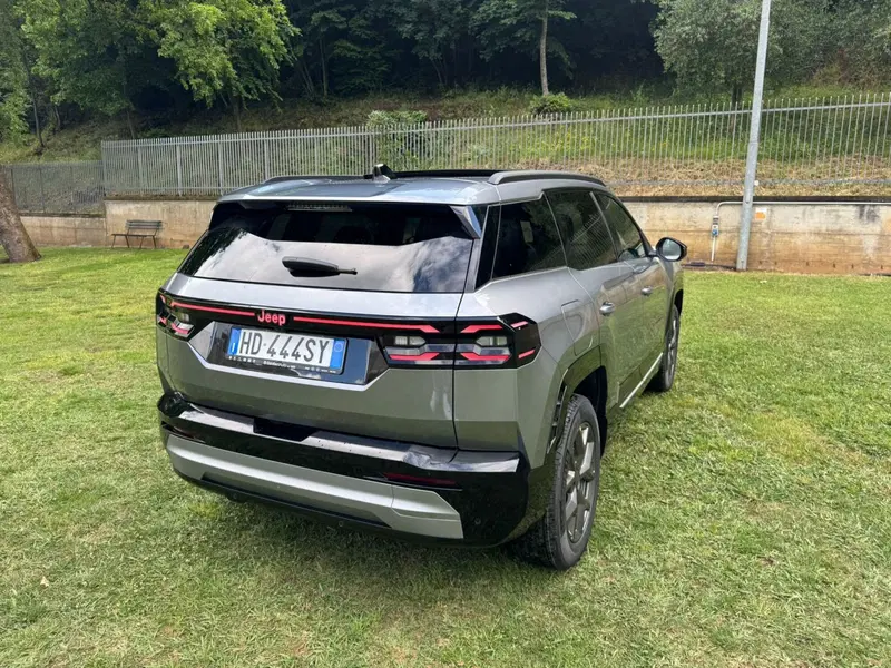 Jeep Compass nuova a Salerno (9)
