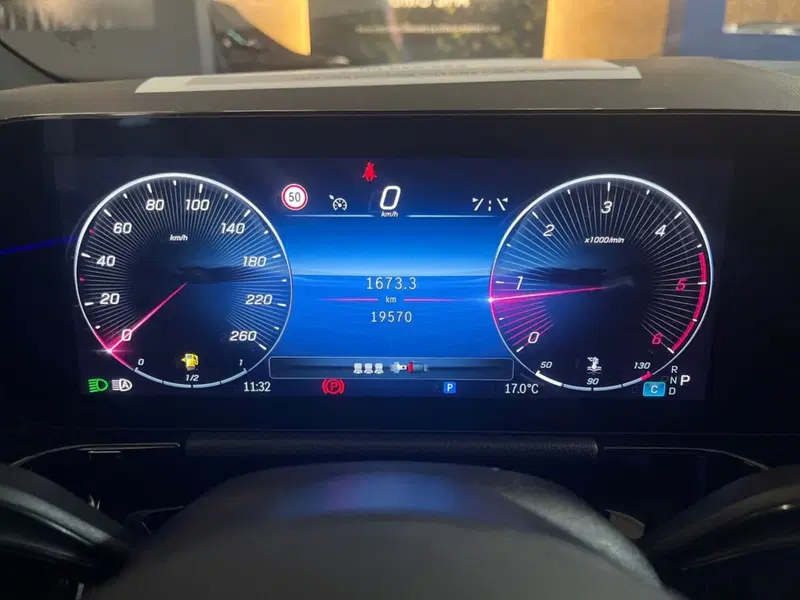 Mercedes-Benz GLA SUV usata a Firenze (13)