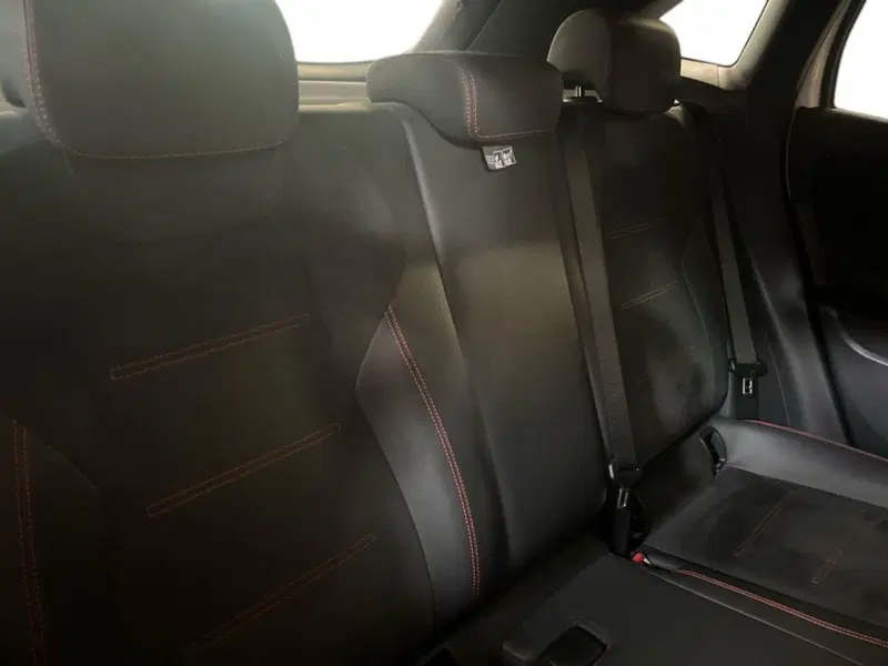 Mercedes-Benz GLA SUV usata a Firenze (16)