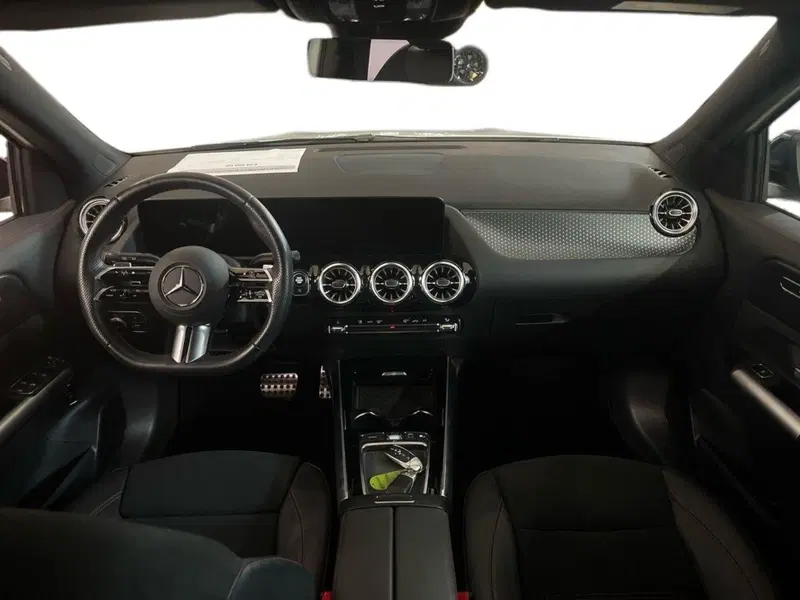 Mercedes-Benz GLA SUV usata a Firenze (9)