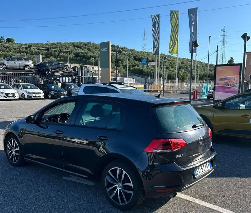 Volkswagen Golf Variant usata a Roma (3)