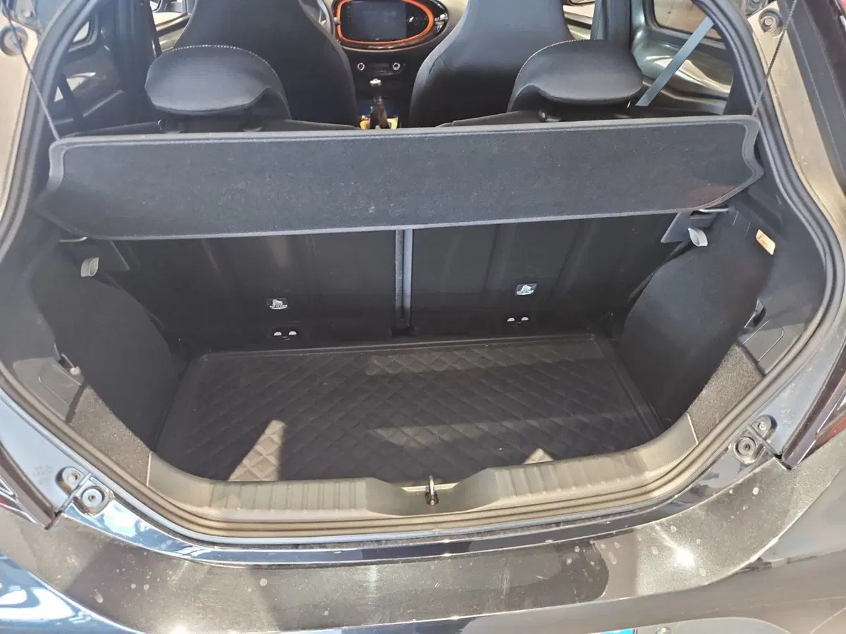 Toyota Aygo X usata a Vicenza (6)
