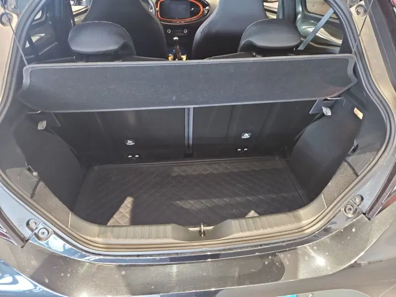 Toyota Aygo X usata a Vicenza (6)