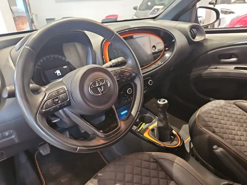 Toyota Aygo X usata a Vicenza (9)