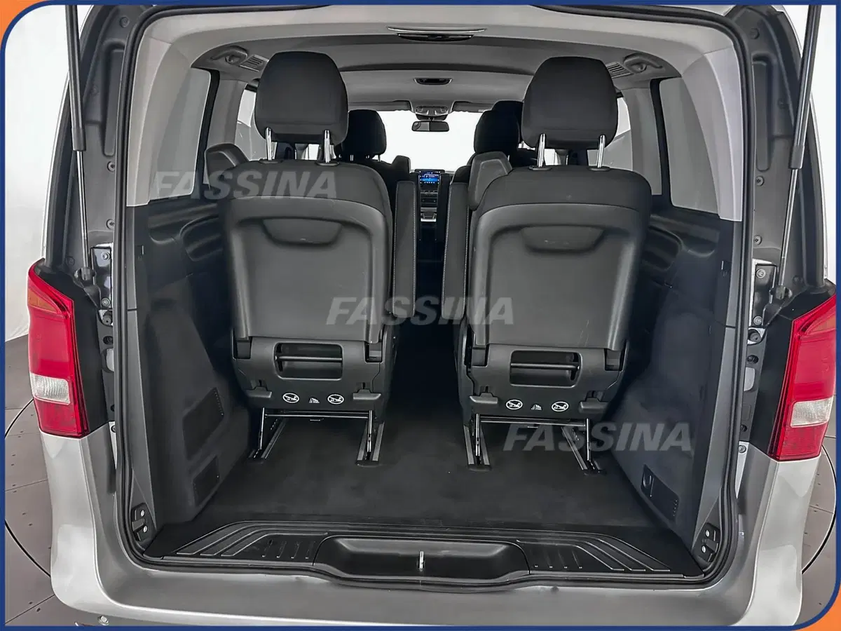 Mercedes-Benz Classe V usata a Milano (12)