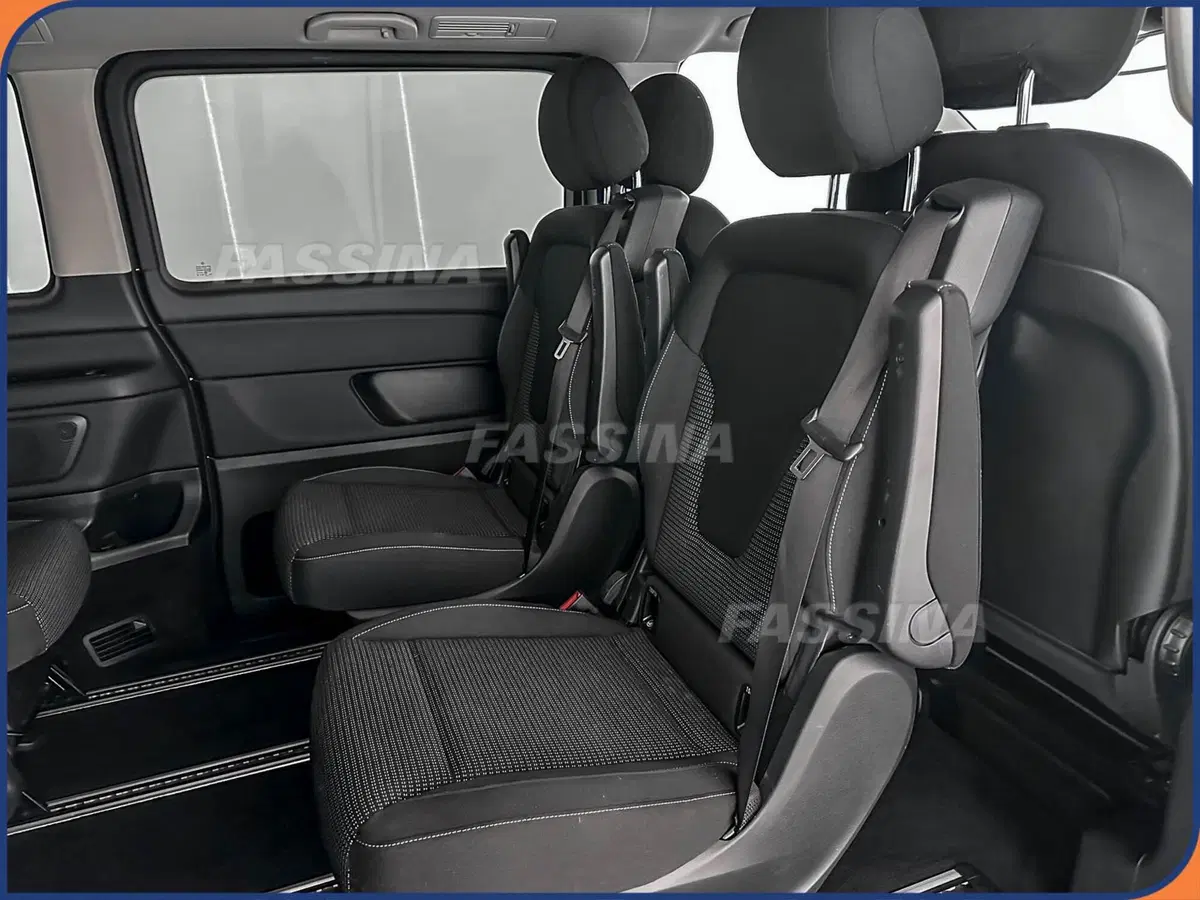 Mercedes-Benz Classe V usata a Milano (13)