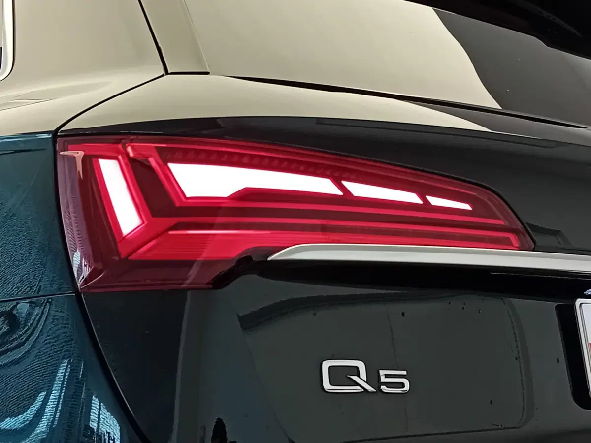 Audi Q5 usata a Bari (11)
