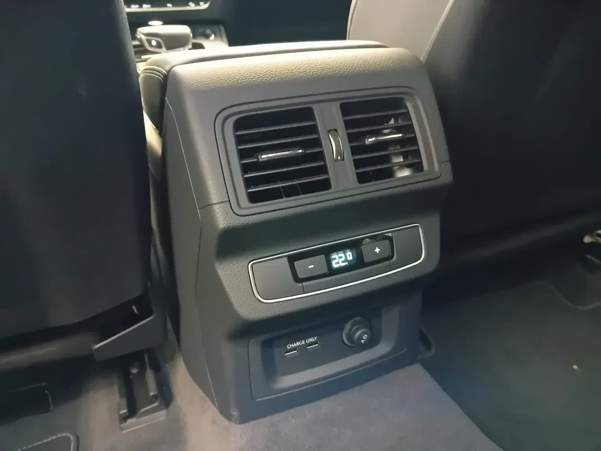 Audi Q5 usata a Bari (17)