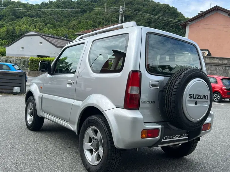 Suzuki Jimny usata a Vercelli (5)