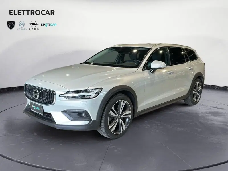 Volvo V60 Cross Country usata a Vicenza