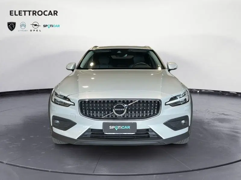 Volvo V60 Cross Country usata a Vicenza (5)