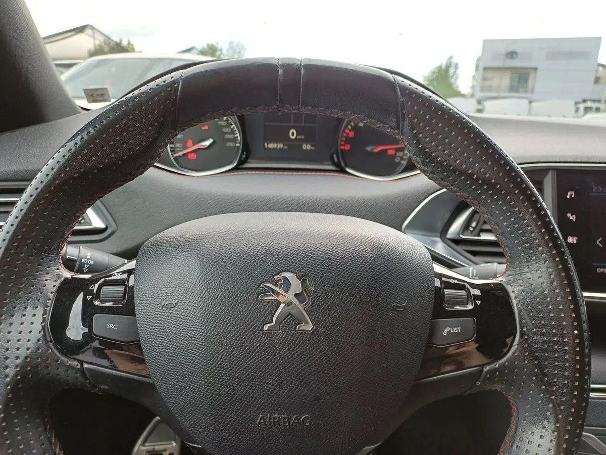 Peugeot 308 SW usata a Modena (18)