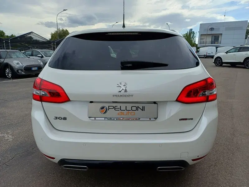Peugeot 308 SW usata a Modena (7)