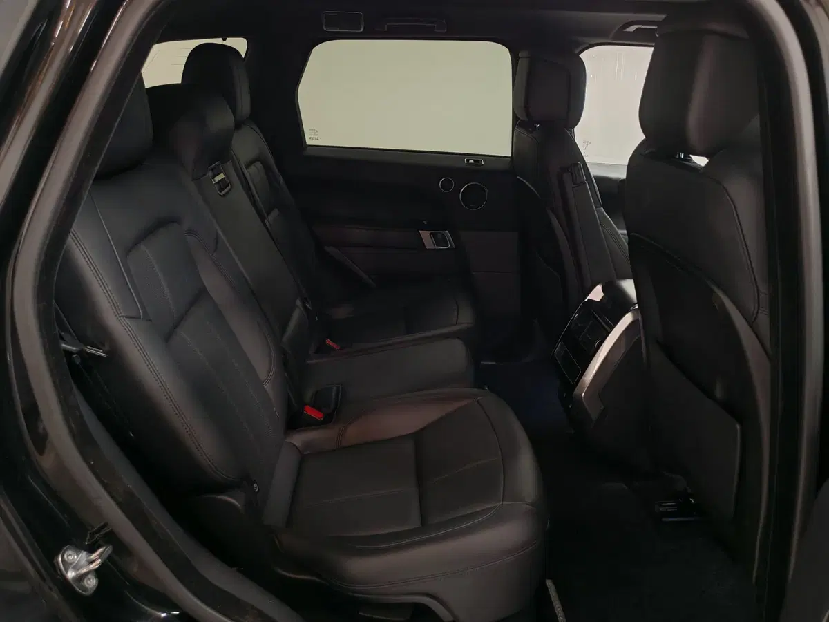 Land Rover Range Rover Sport usata a Novara (5)