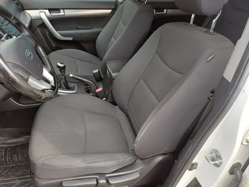Kia Sorento usata a Modena (12)