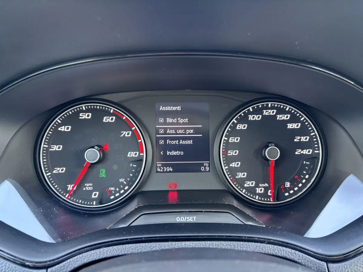 SEAT Arona usata a Ancona (14)