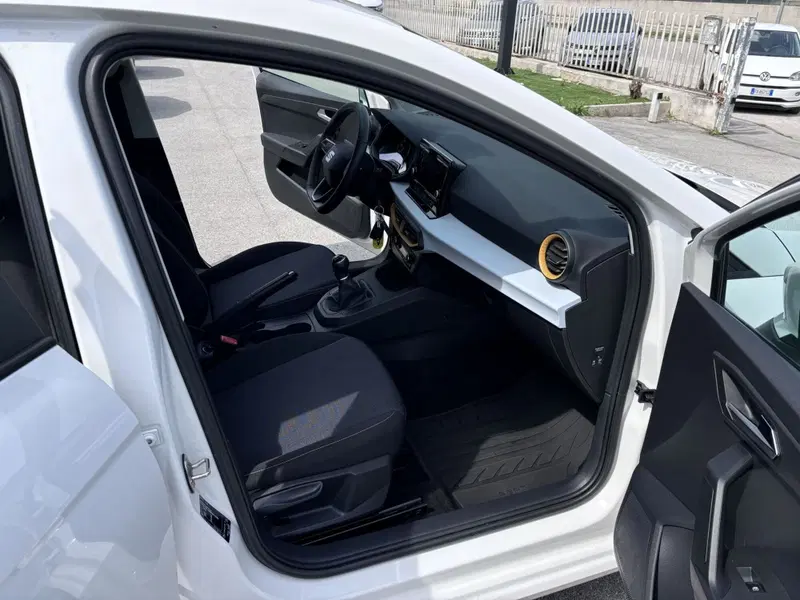 SEAT Ibiza usata a Ancona (13)