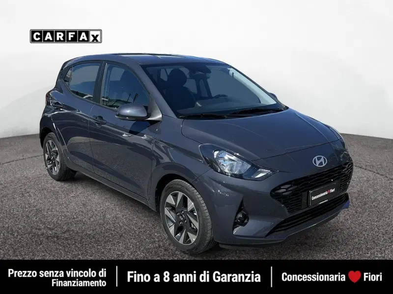 Hyundai i10 nuova a Roma (2)