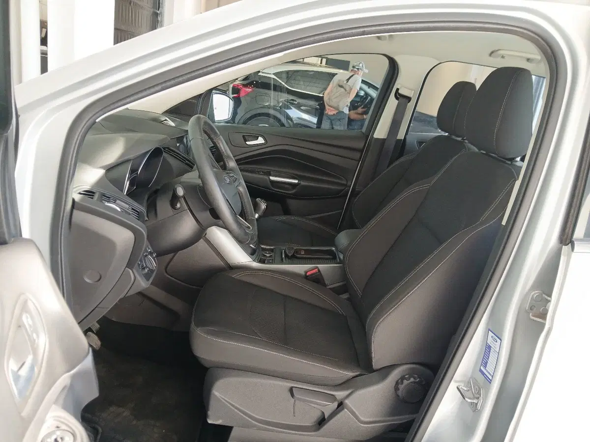 Ford Kuga usata a Latina (15)