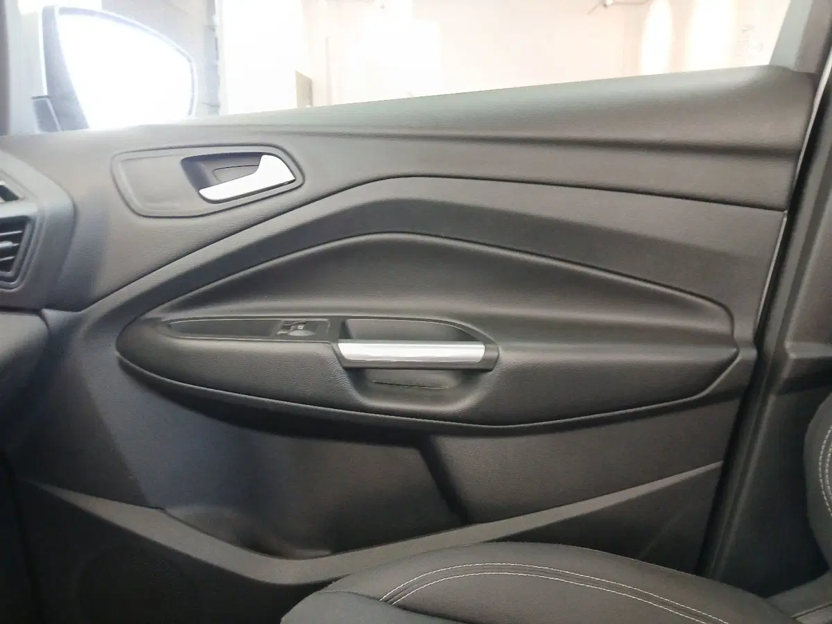Ford Kuga usata a Latina (16)