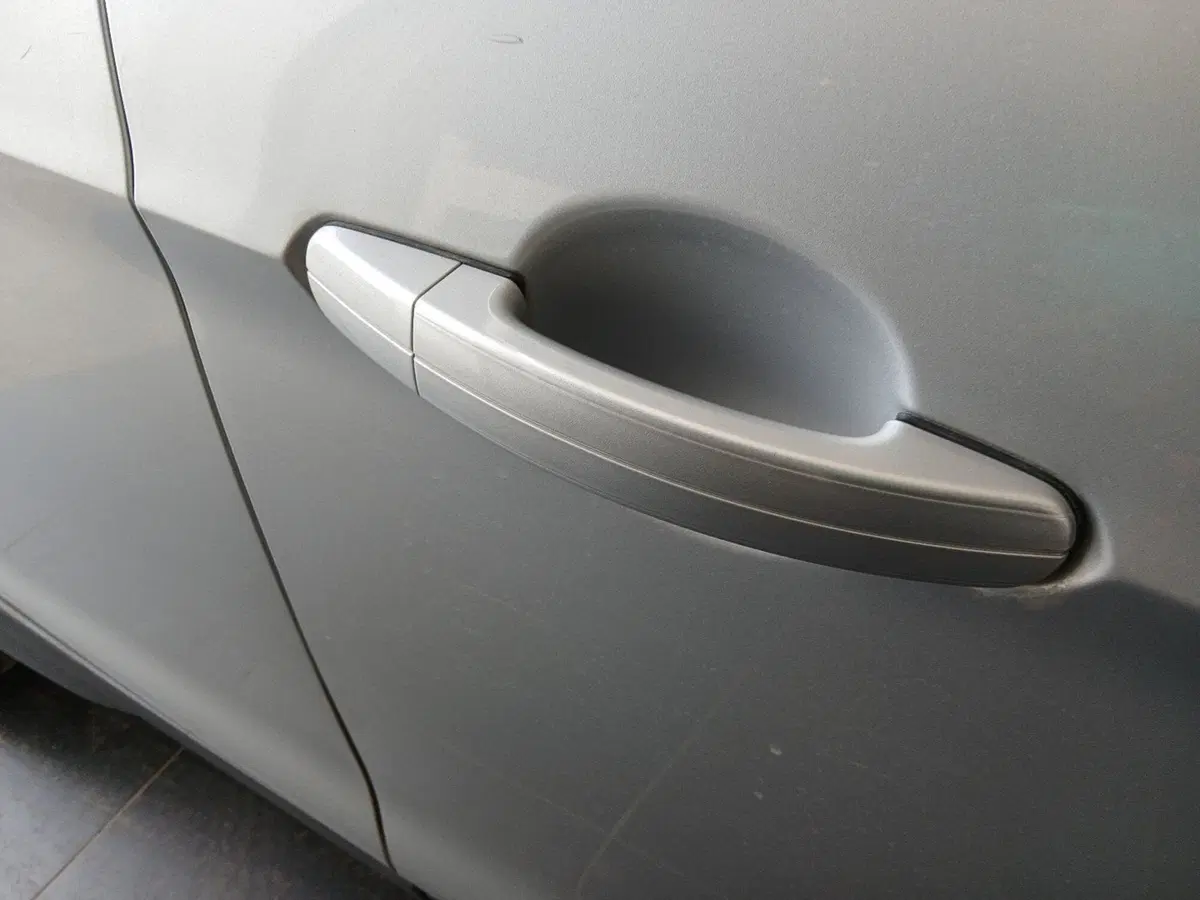 Ford Kuga usata a Latina (9)