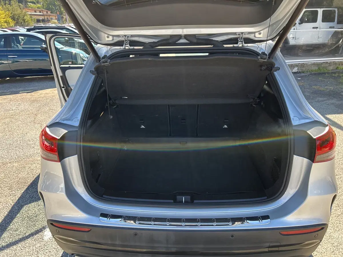 Mercedes-Benz GLA SUV usata a Latina (10)