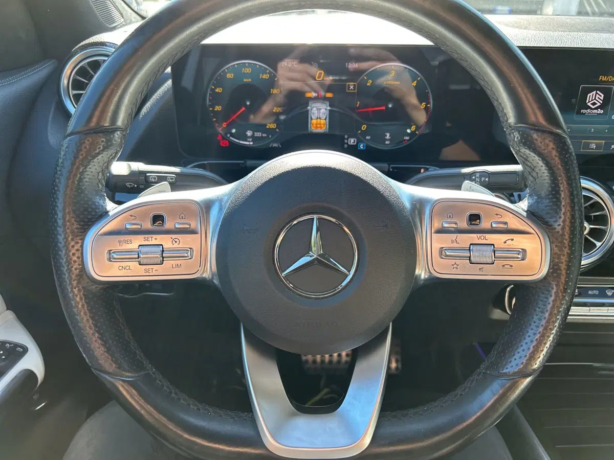Mercedes-Benz GLA SUV usata a Latina (16)