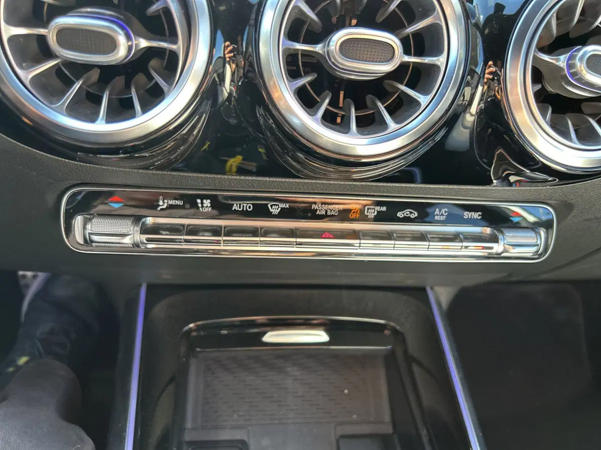 Mercedes-Benz GLA SUV usata a Latina (19)