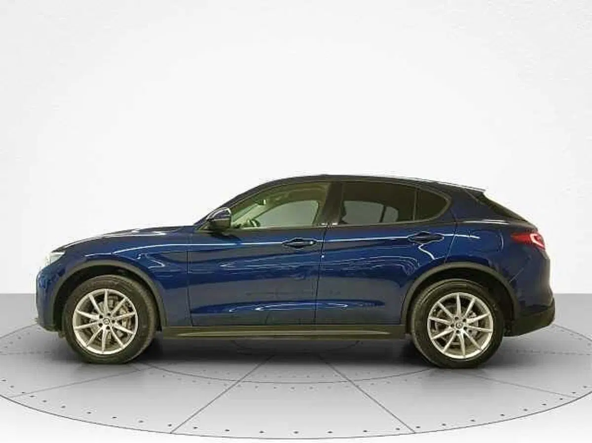 Alfa Romeo Stelvio usata a Teramo (2)