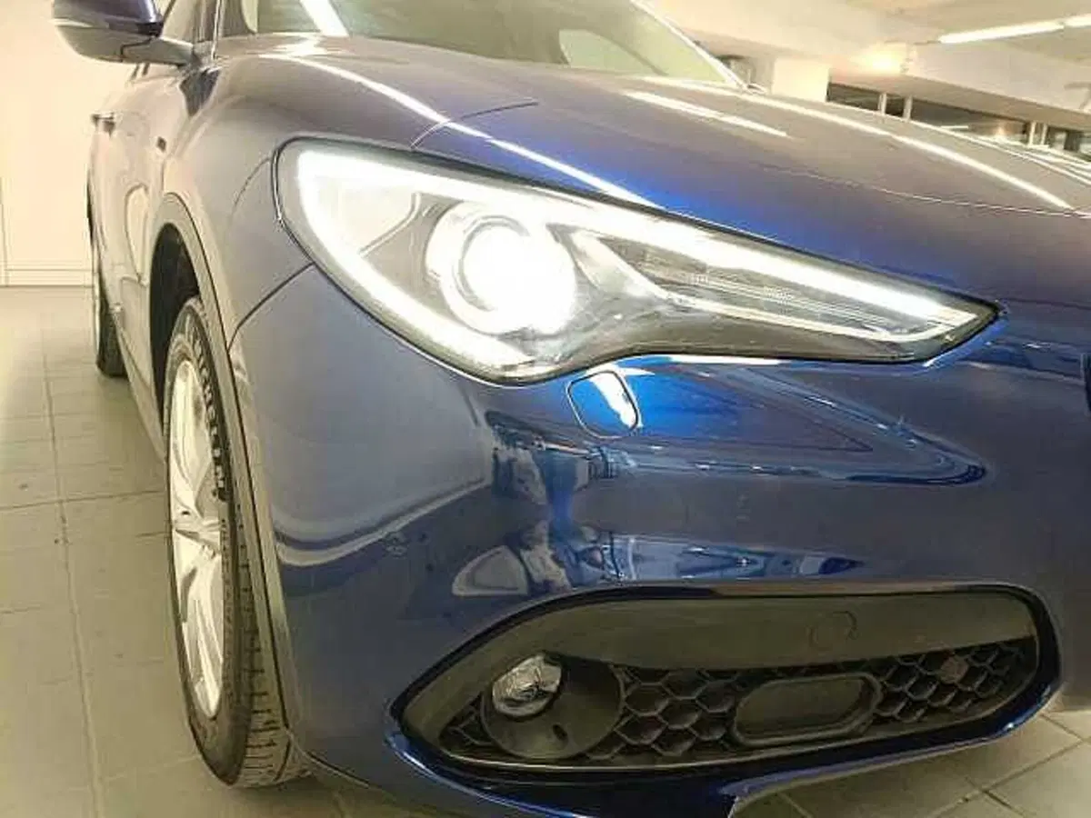 Alfa Romeo Stelvio usata a Teramo (9)