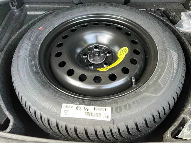 Jeep Compass usata a Latina (11)