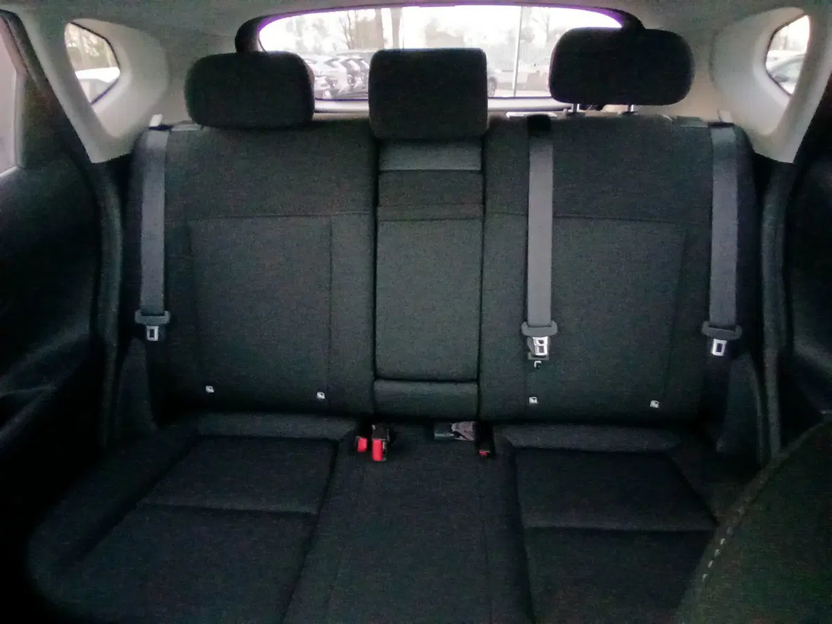 Hyundai Kona nuova a Latina (17)
