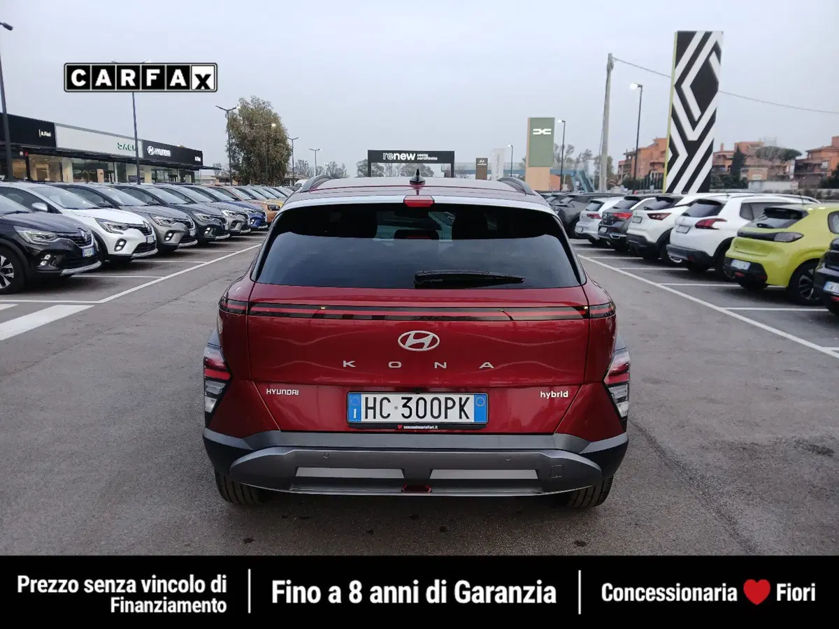 Hyundai Kona nuova a Latina (5)