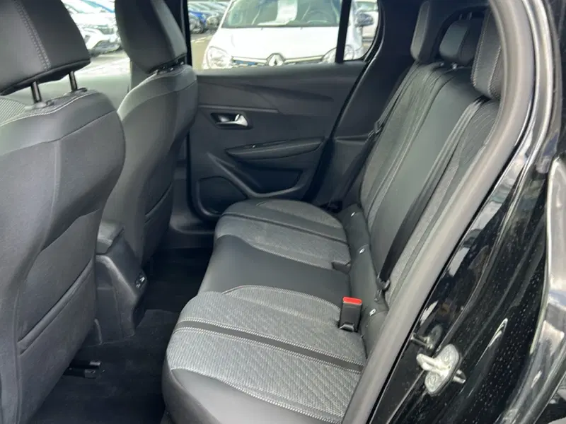 Peugeot 208 usata a Latina (13)