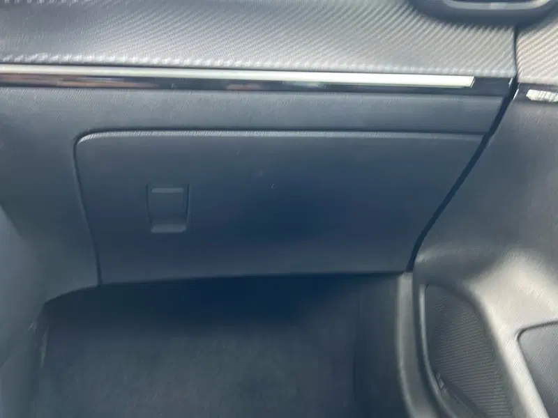 Peugeot 208 usata a Latina (17)