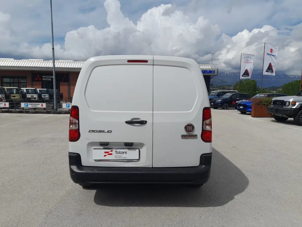 Fiat Doblò Furgone usata a L'Aquila (12)