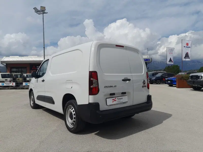Fiat Doblò Furgone usata a L'Aquila (15)