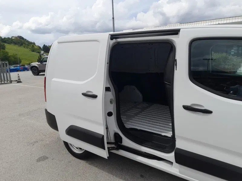 Fiat Doblò Furgone usata a L'Aquila (8)