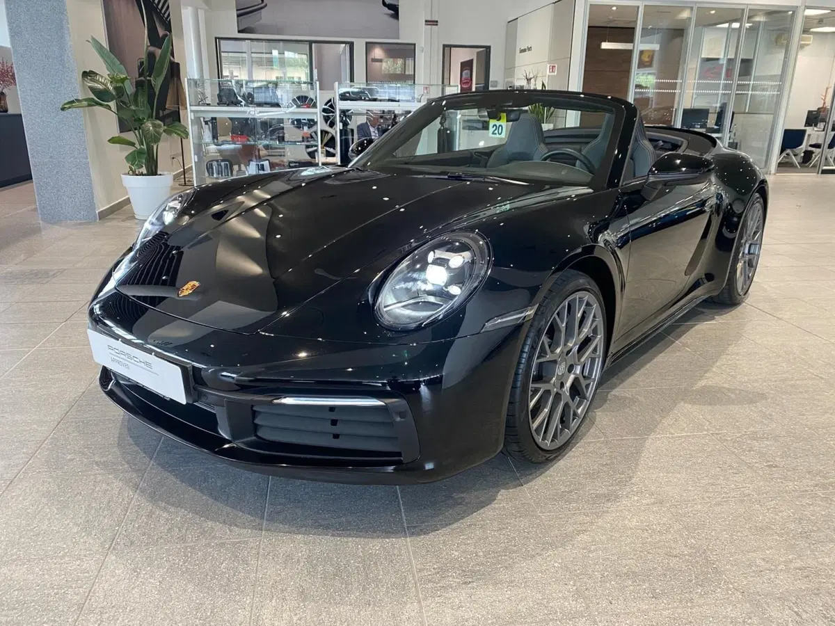 Porsche 911 Cabrio usata a Firenze